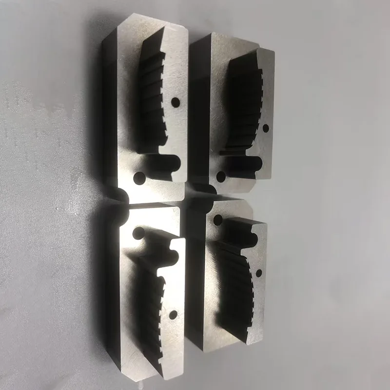 Tillbehör för stansning av metall